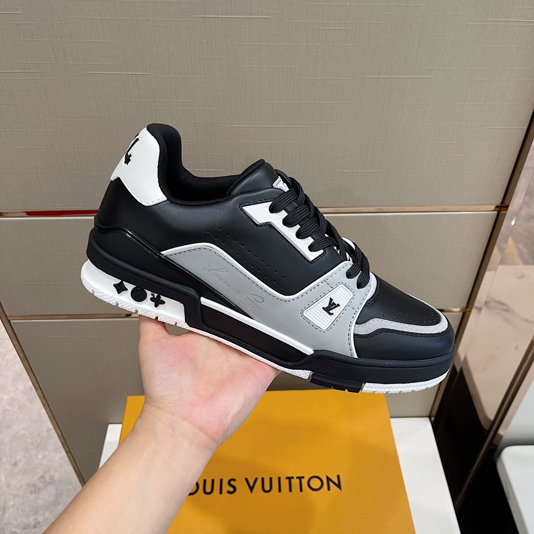 Louis Vuitton LV Trainer Sneaker  (Upon uk size)  1AAHS3 - PerfectKickZ
