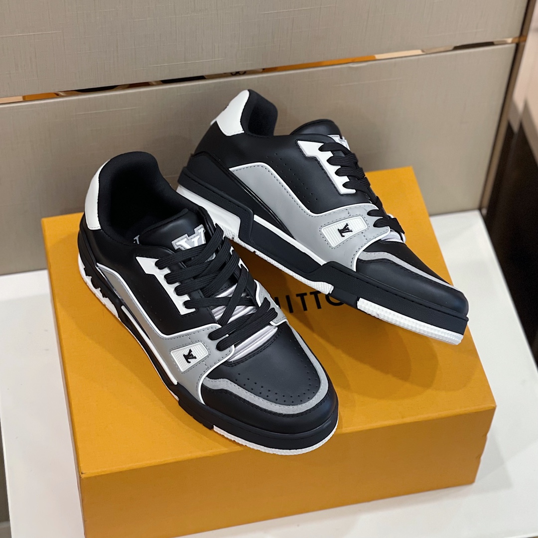 Louis Vuitton LV Trainer Sneaker  (Upon uk size)  1AAHS3 - PerfectKickZ
