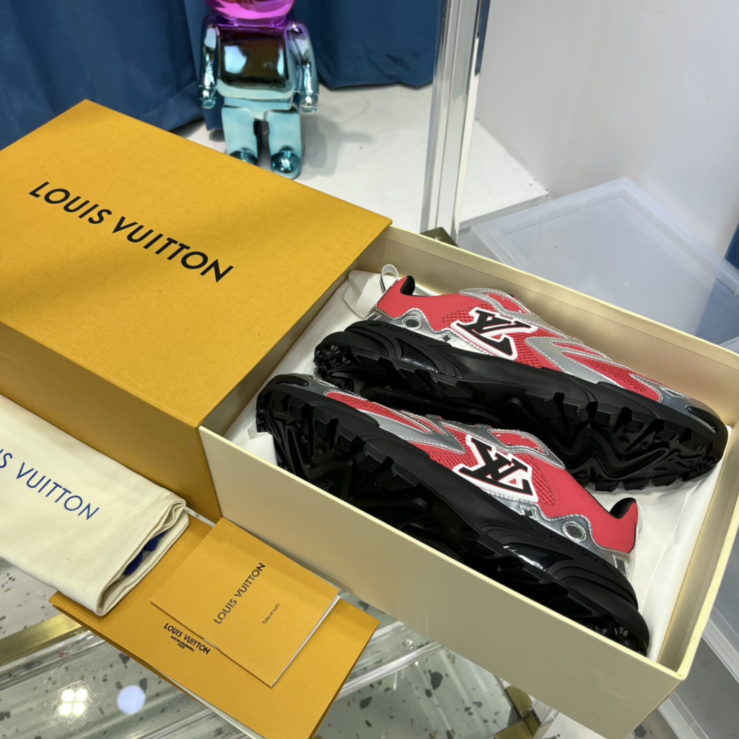 Louis Vuitton  LV Runner Tatic Sneaker     1AA39A - PerfectKickZ