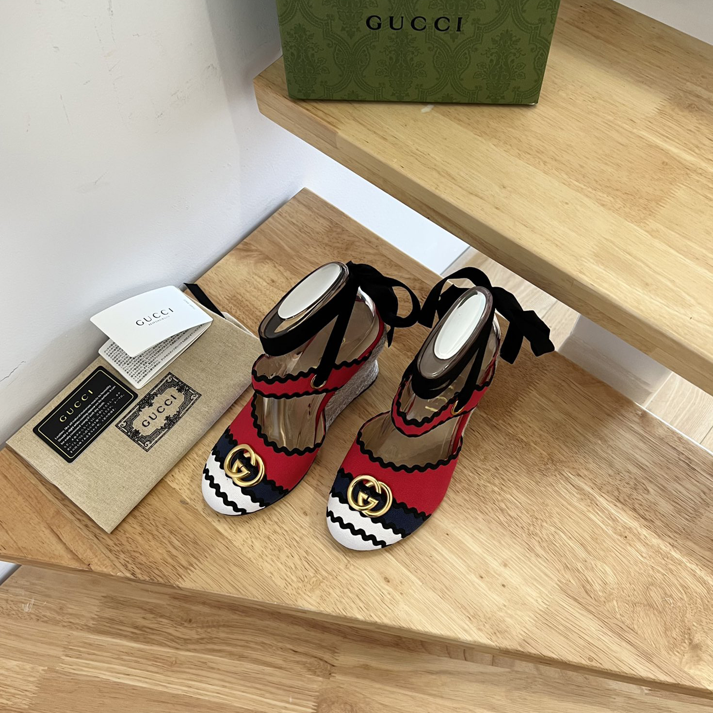 Gucci Women's Platform Espadrilles - PerfectKickZ
