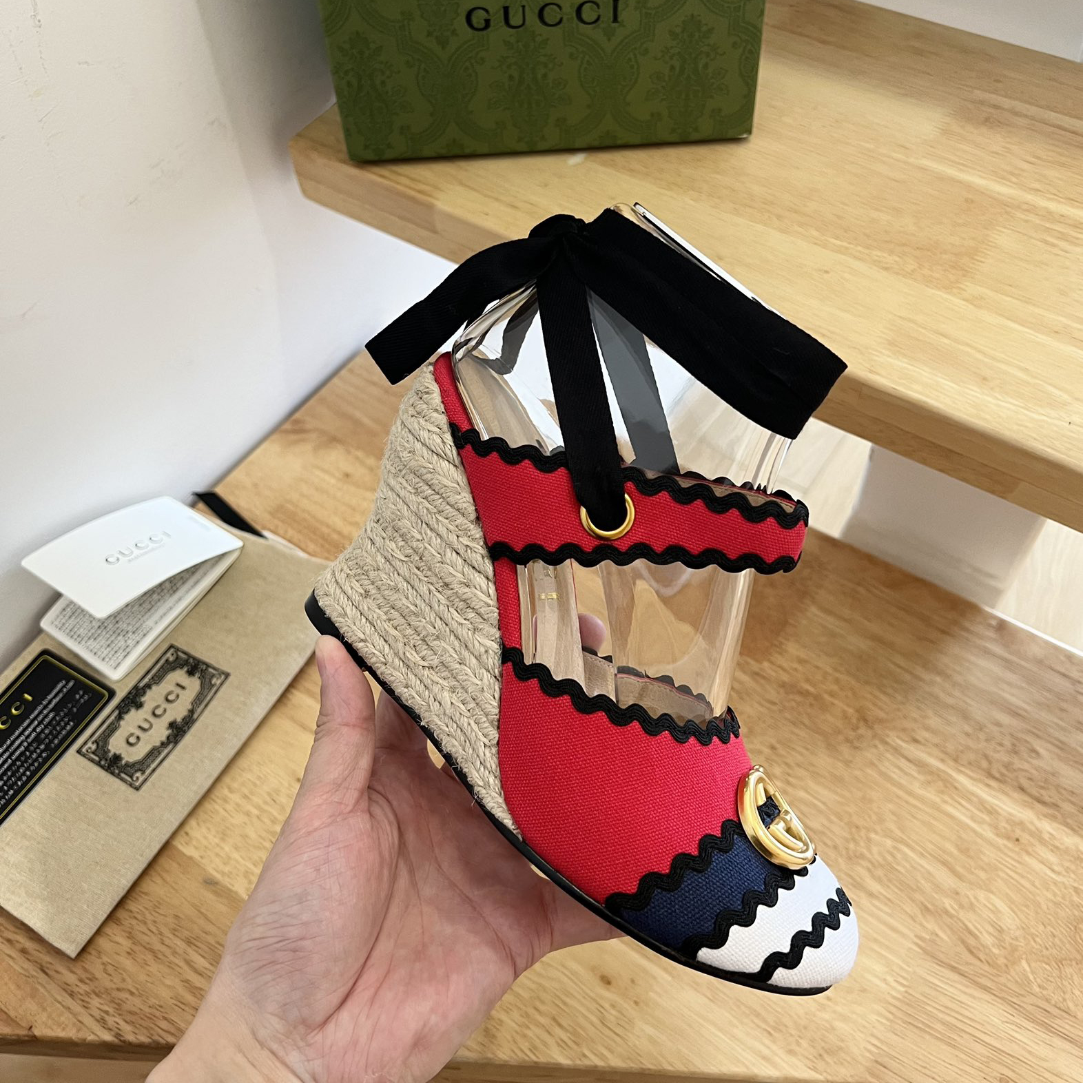 Gucci Women's Platform Espadrilles - PerfectKickZ