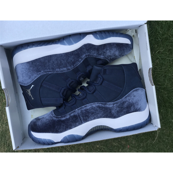 Air Jordan 11 Velvet WMNS “Midnight Navy” Sneaker      AR0715-441  - PerfectKickZ