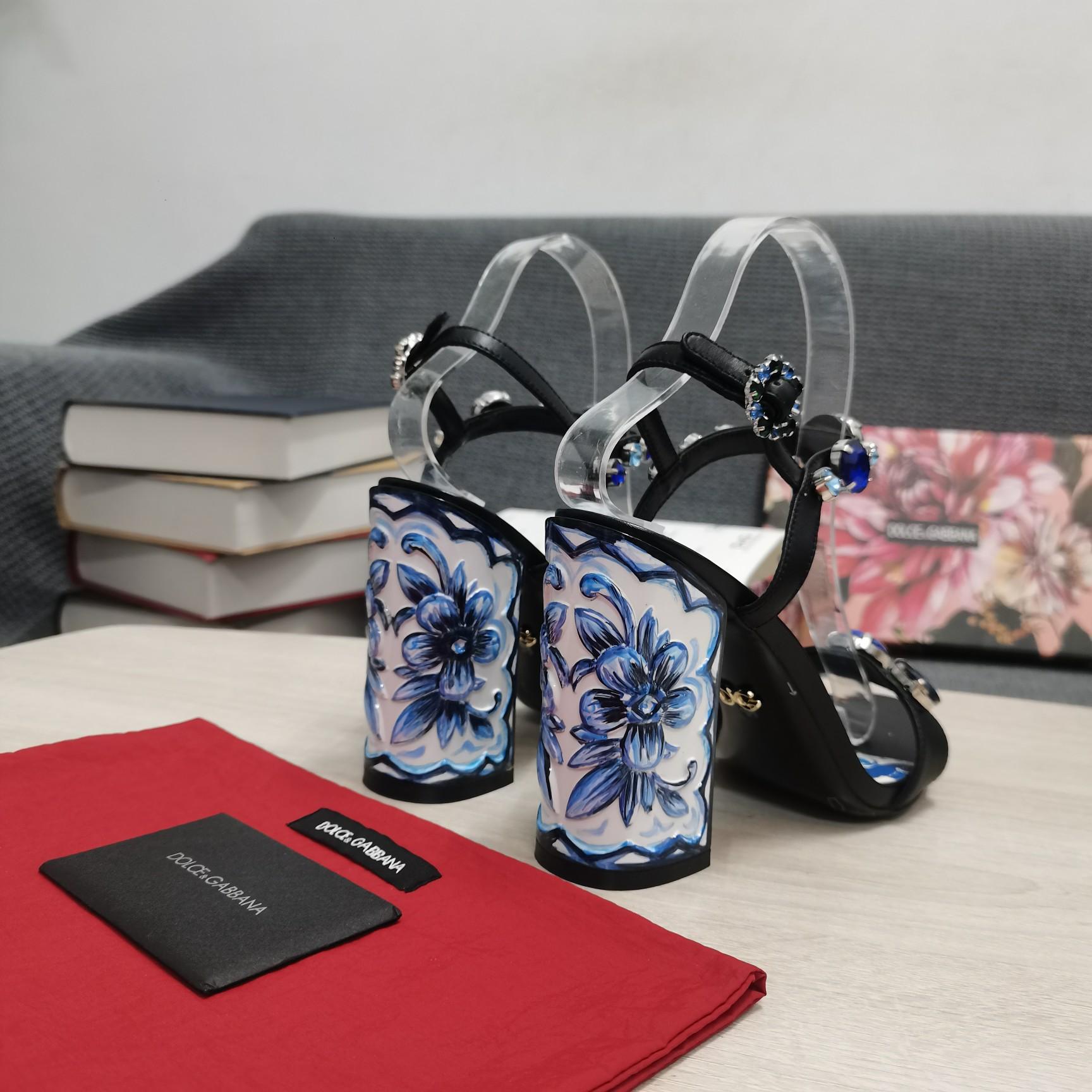 Dolce & Gabbana Patent Leather Sandals With Embroidery And Painted Heel - PerfectKickZ