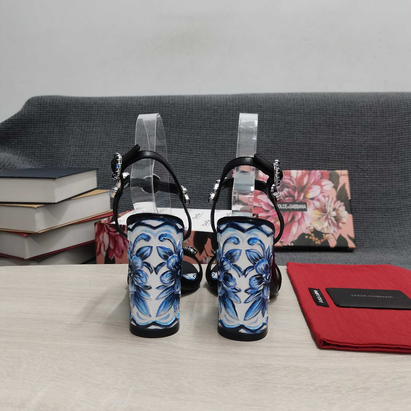 Dolce & Gabbana Patent Leather Sandals With Embroidery And Painted Heel - PerfectKickZ