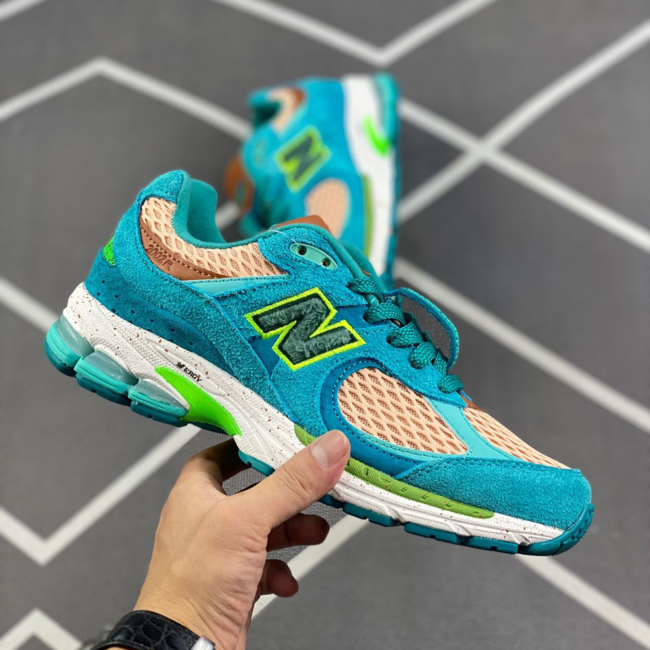 New Balance Running Sneakers          M2002RDD   - PerfectKickZ
