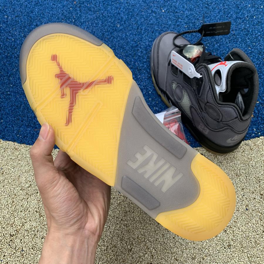 Air Jordan 5 AJ5 x Off-White OW Sneakers      CT8480-001  - 