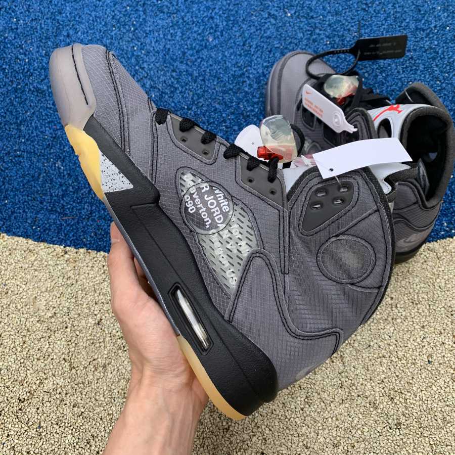 Air Jordan 5 AJ5 x Off-White OW Sneakers      CT8480-001  - 