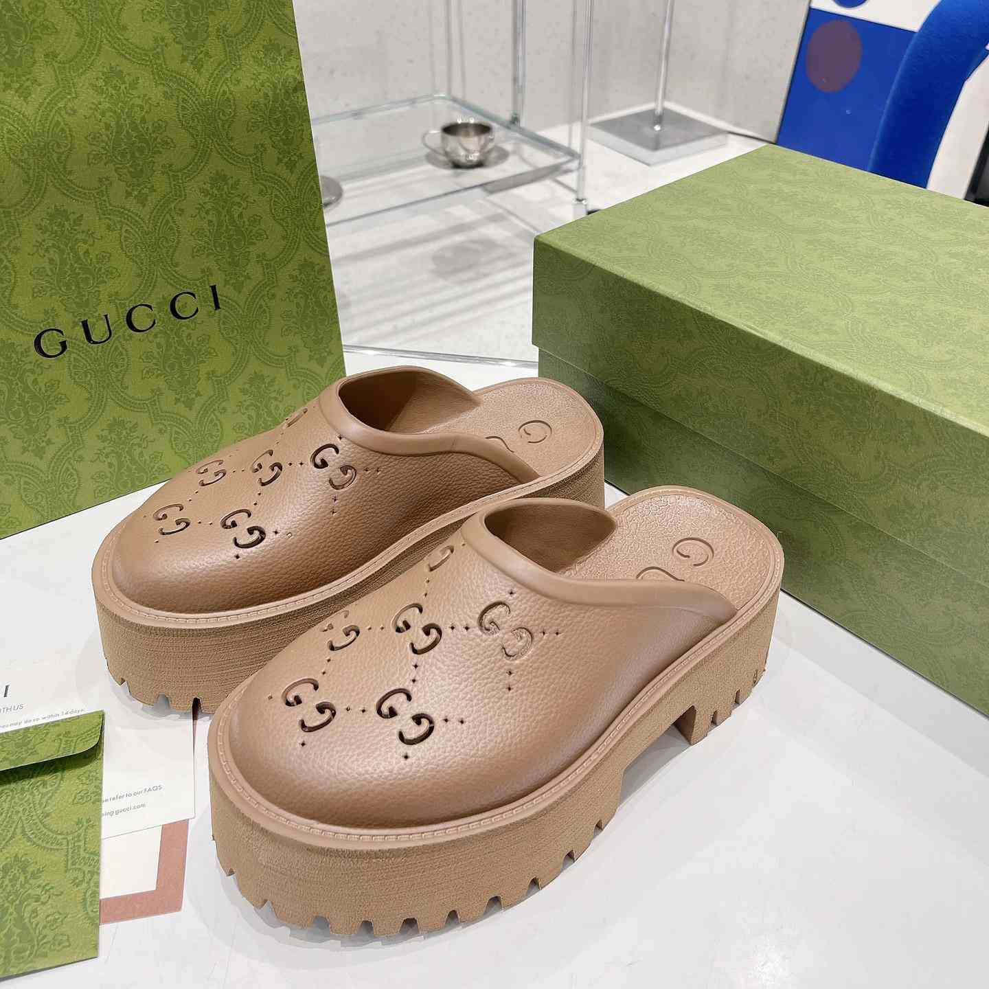 Gucci Women's GG Slip-On Sandal - PerfectKickZ