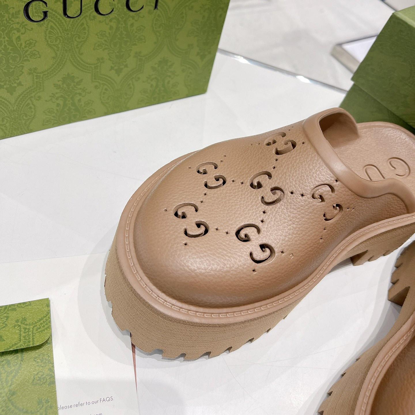 Gucci Women's GG Slip-On Sandal - PerfectKickZ