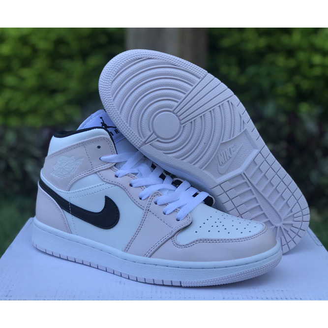 Air Jordan 1 Mid  Sneaker      BQ6472-500 - PerfectKickZ