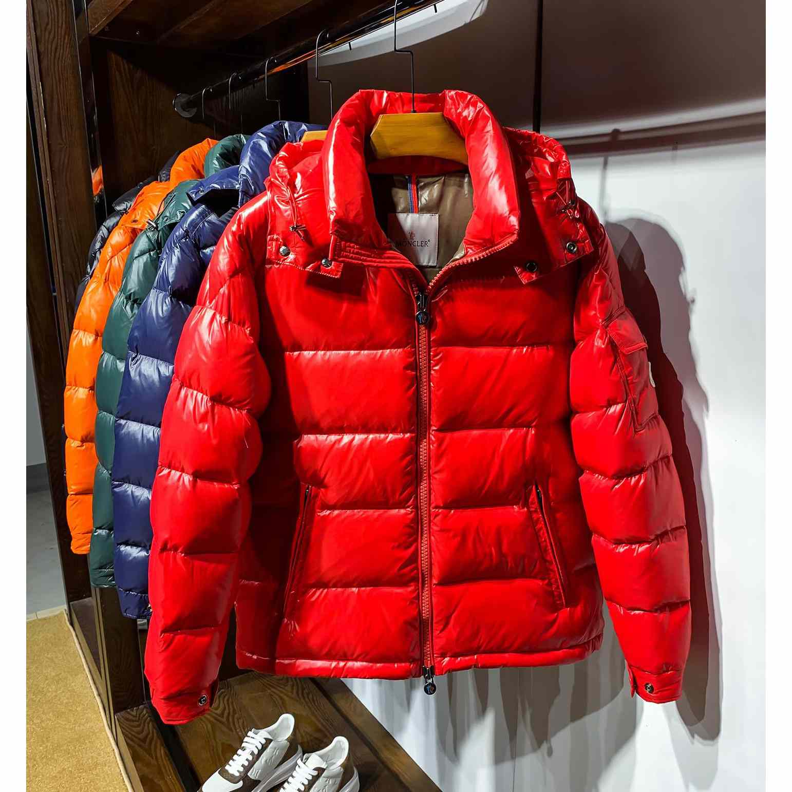 Moncler Short Down Jacket - PerfectKickZ