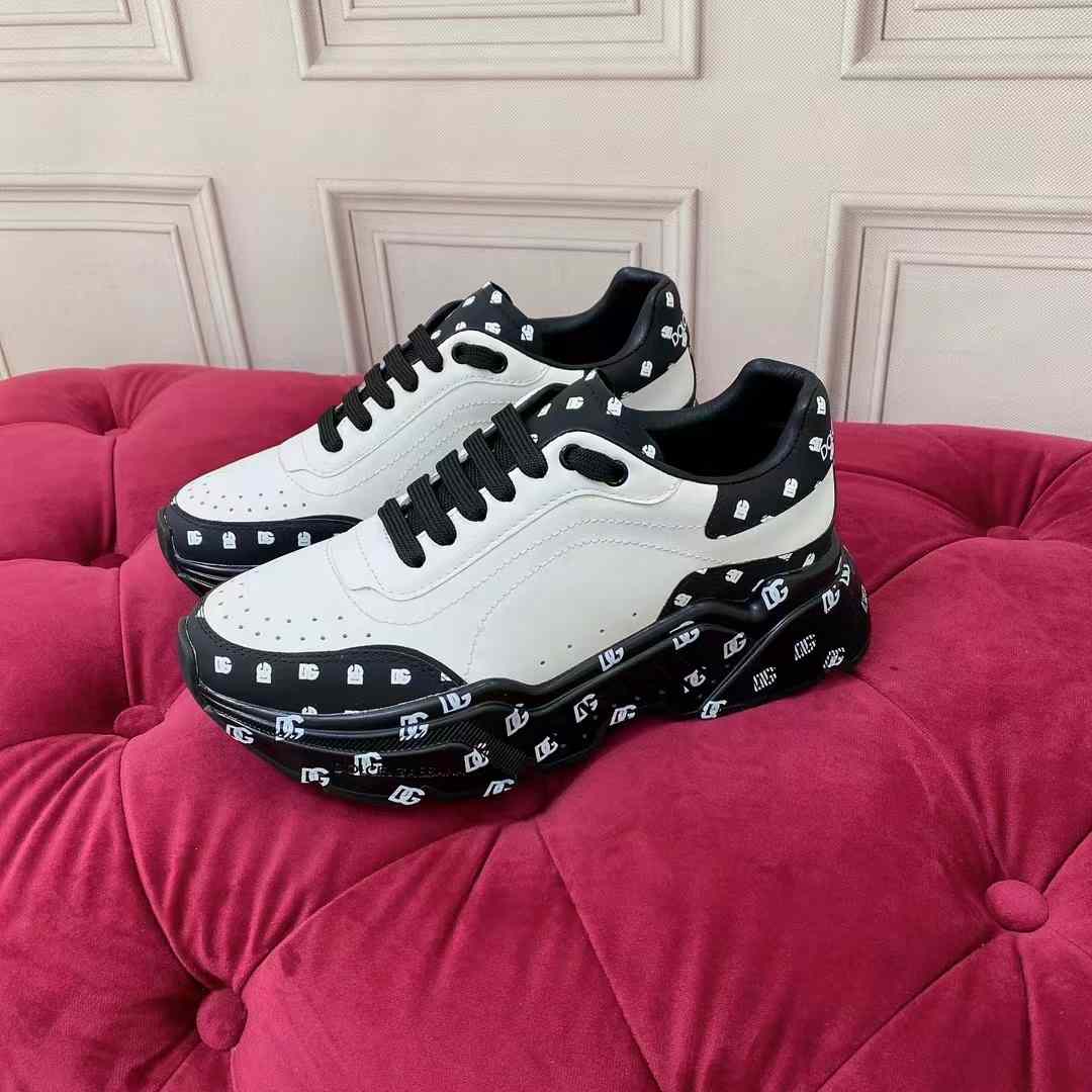 Dolce & Gabbana Calfskin Nappa Daymaster Sneakers - PerfectKickZ