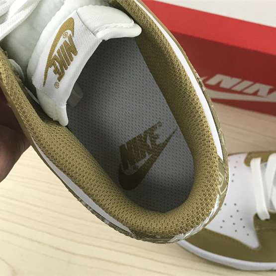 Nike SB Dunk Low ESS “Barley Paisley” Sneaker     DH4401-104 - PerfectKickZ