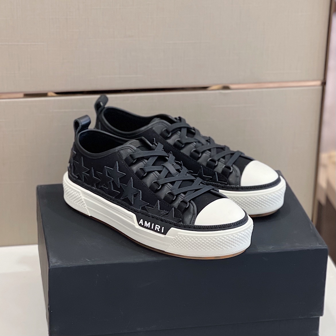 Amiri Stars Court Low Top Sneaker - PerfectKickZ