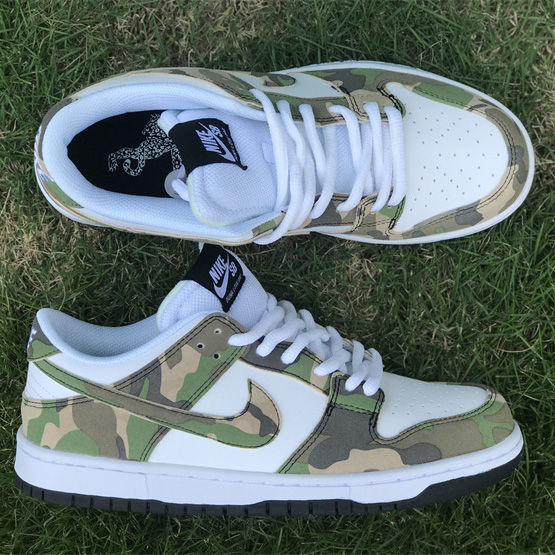 Nike SB Dunk Low Sneakers    854866-331 - PerfectKickZ
