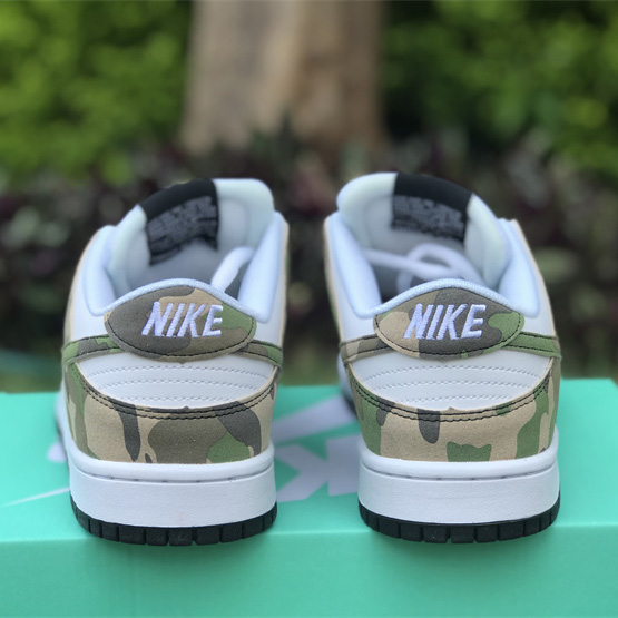 Nike SB Dunk Low Sneakers    854866-331 - PerfectKickZ