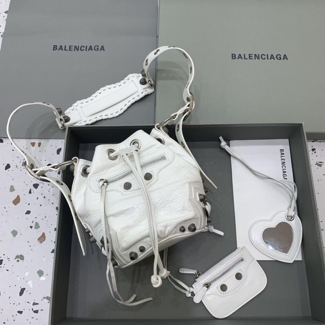Balenciaga Le Cagole XS Bucket Bag In White Arena Lambskin, Aged-Silver Hardware(15-19.8-17.8cm) - PerfectKickZ