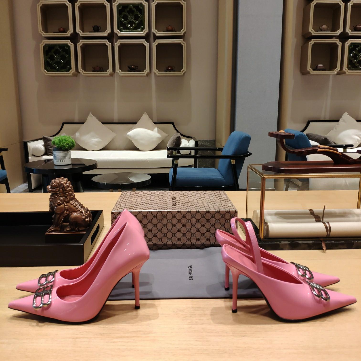 Balenciaga BB Leather Pumps - PerfectKickZ