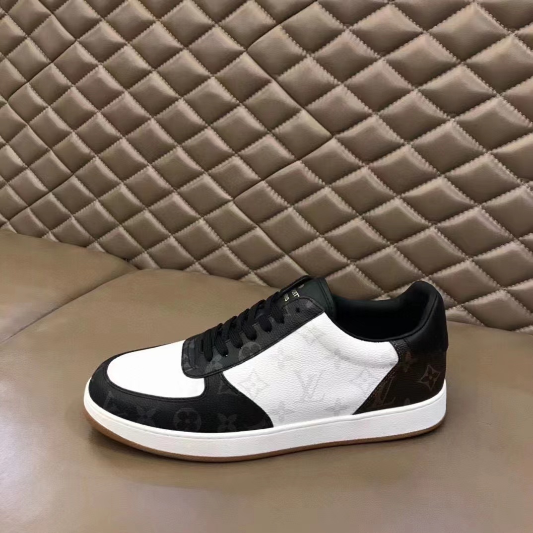 Louis Vuitton Rivoli Sneaker   1A8WGA - PerfectKickZ