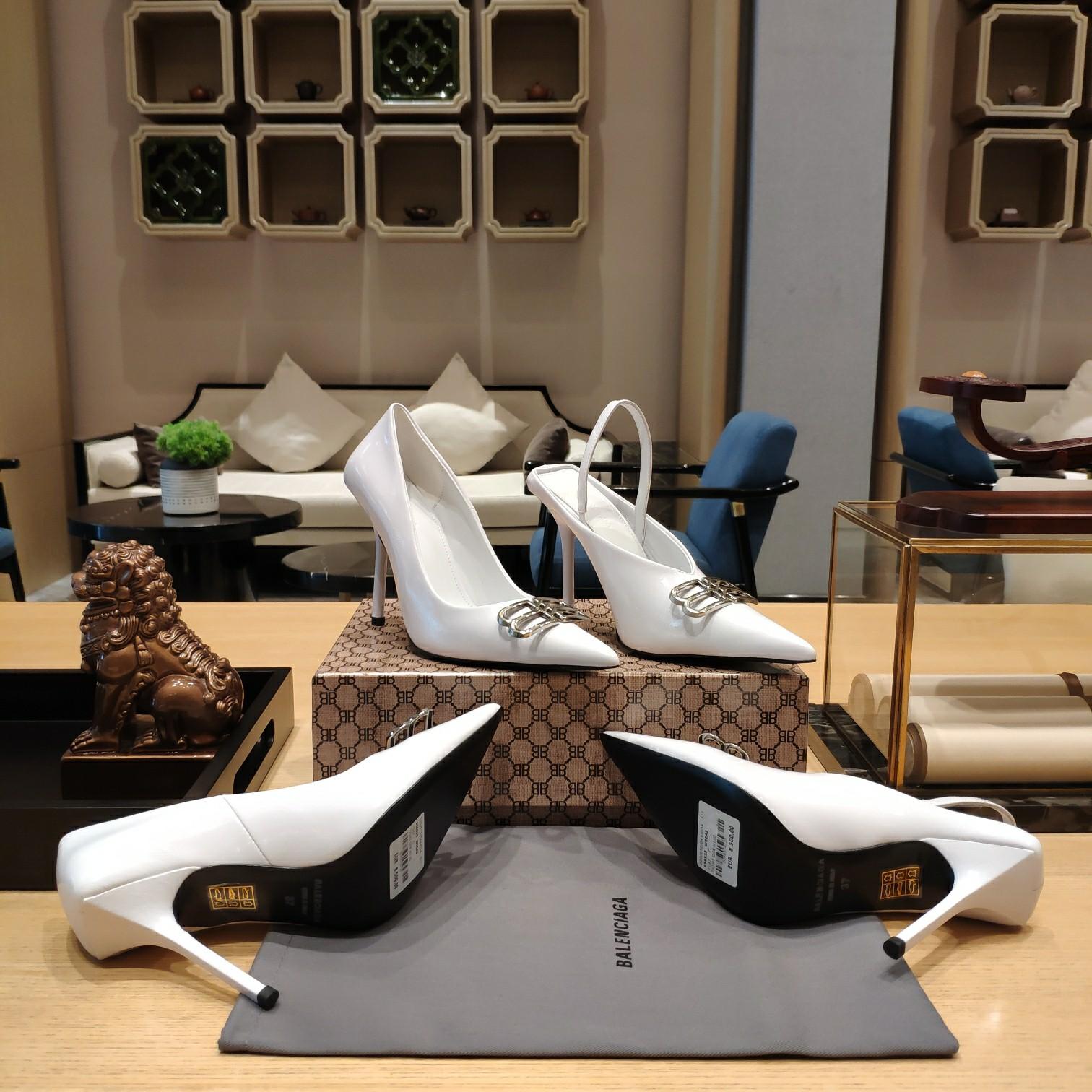 Balenciaga BB Leather Pumps - PerfectKickZ