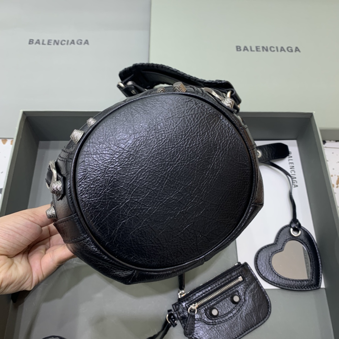 Balenciaga Le Cagole XS Bucket Bag In Black Arena Lambskin, Aged-Silver Hardware(15-19.8-17.8cm) - PerfectKickZ