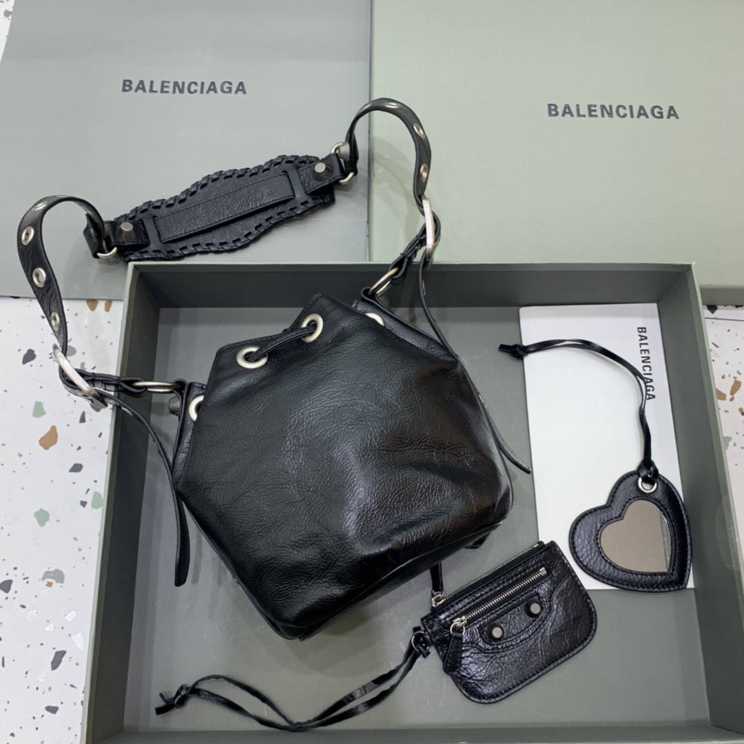 Balenciaga Le Cagole XS Bucket Bag In Black Arena Lambskin, Aged-Silver Hardware(15-19.8-17.8cm) - PerfectKickZ