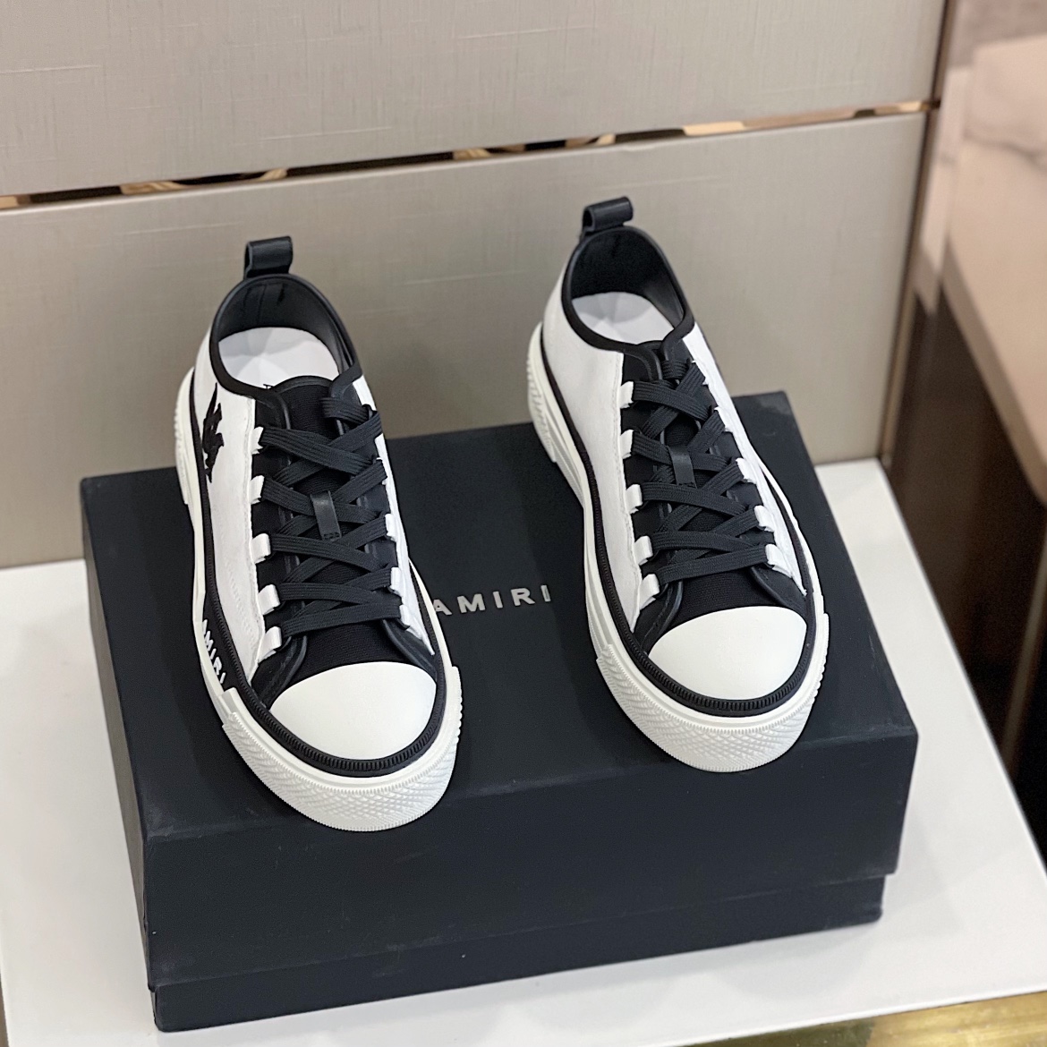 Amiri M.A. Court Low Top Sneaker - PerfectKickZ