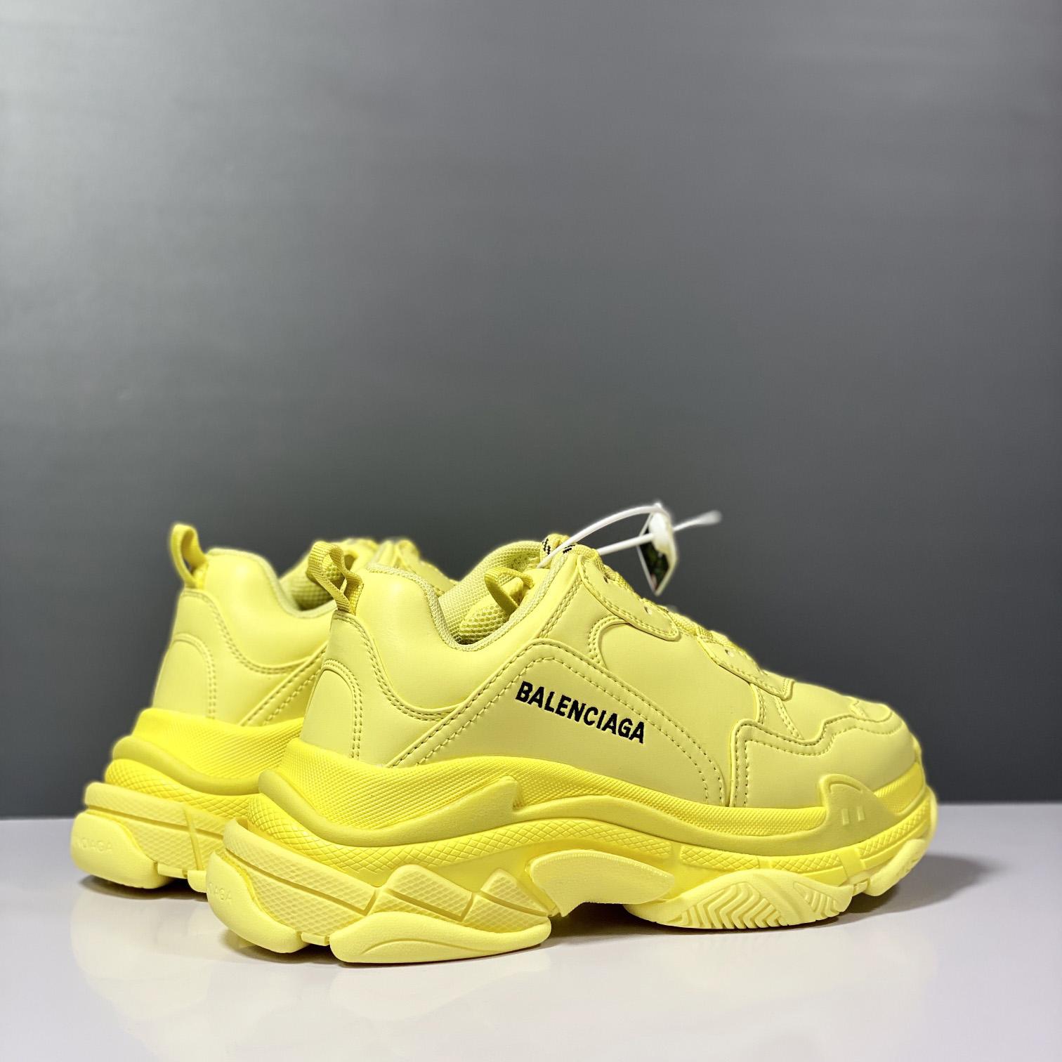 Balenciaga Triple S Sneaker - PerfectKickZ