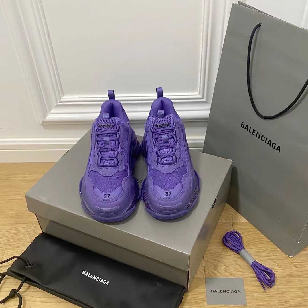 Balenciaga Triple S Sneaker Clear Sole - PerfectKickZ