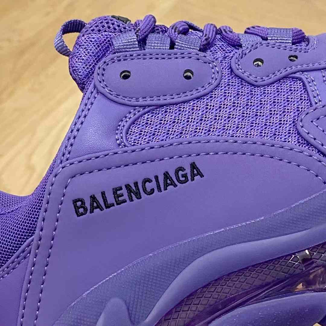 Balenciaga Triple S Sneaker Clear Sole - PerfectKickZ