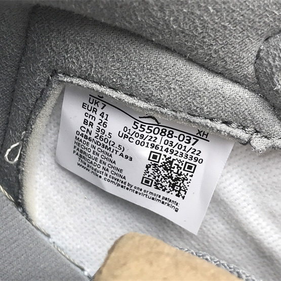 Air Jordan 1 High OG “Stealth” Sneakers      555088-037 - PerfectKickZ