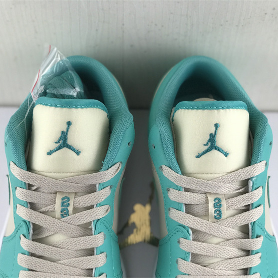 Air Jordan 1 Low Surface Sneaker    DC0774-131 - PerfectKickZ