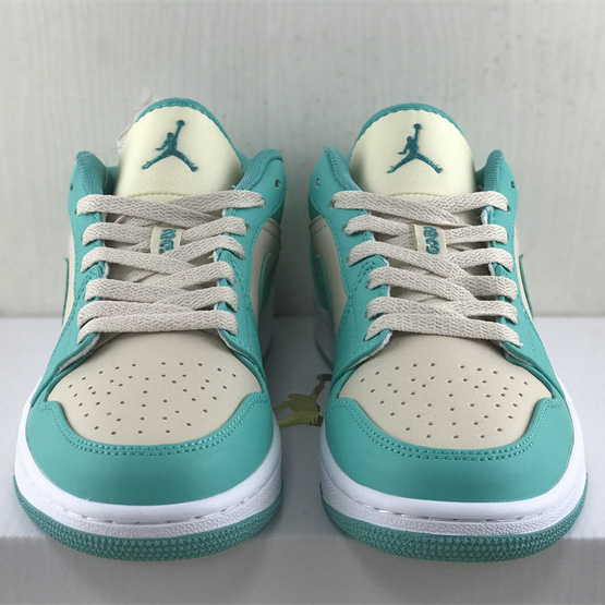 Air Jordan 1 Low Surface Sneaker    DC0774-131 - PerfectKickZ
