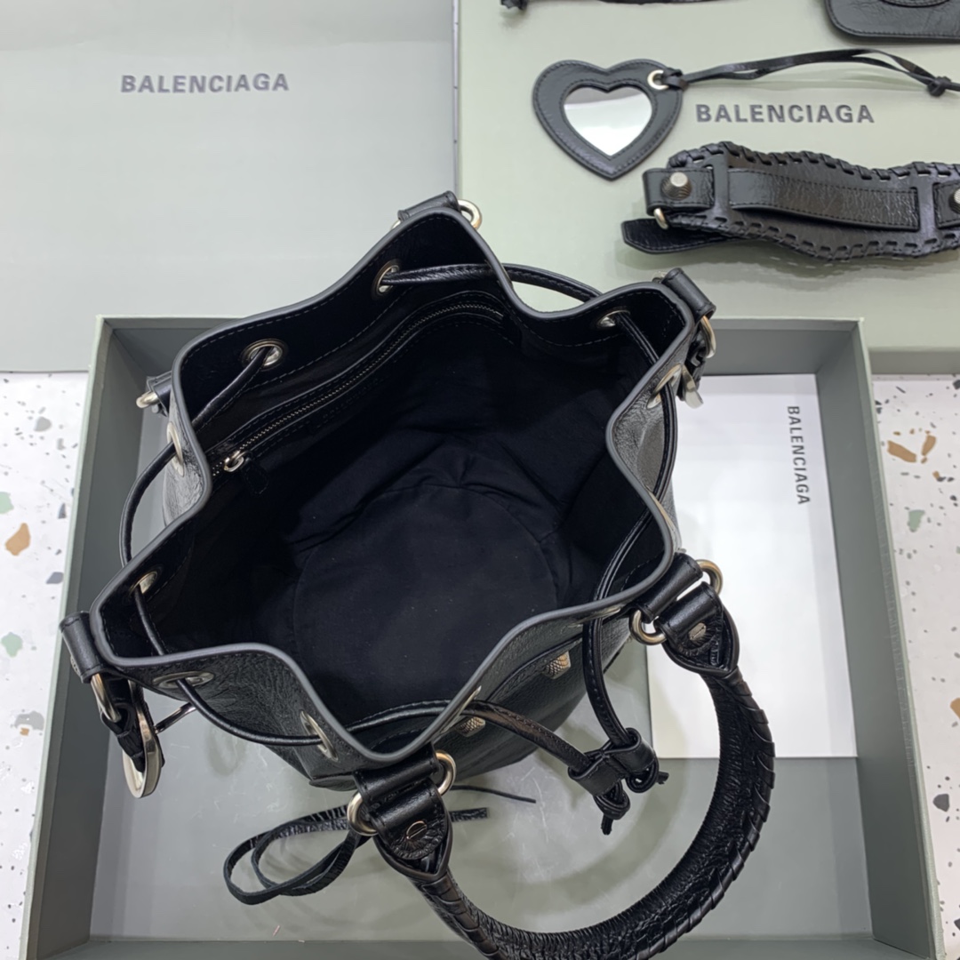 Balenciaga Le Cagole Small Bucket Bag In Black Arena Lambskin, Aged-Silver Hardware(30-22.9-17cm) - PerfectKickZ