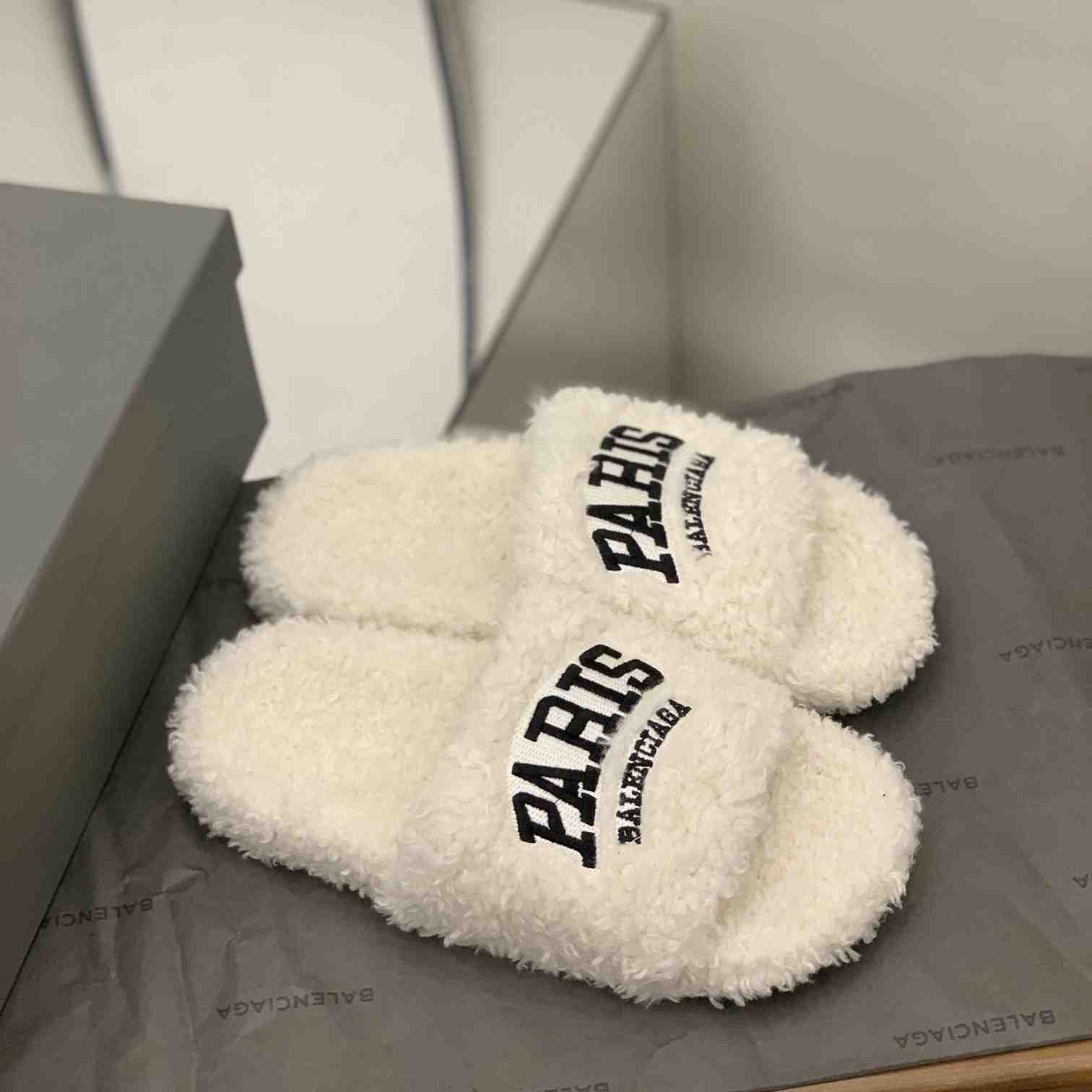 Balenciaga Cities Paris Furry Slide Sandal  - PerfectKickZ