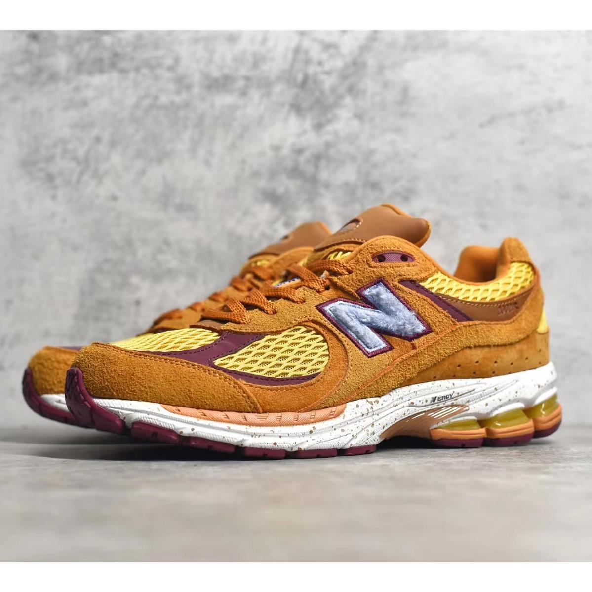 New Balance x SaleheBembury WL2002 Sneakers            - PerfectKickZ