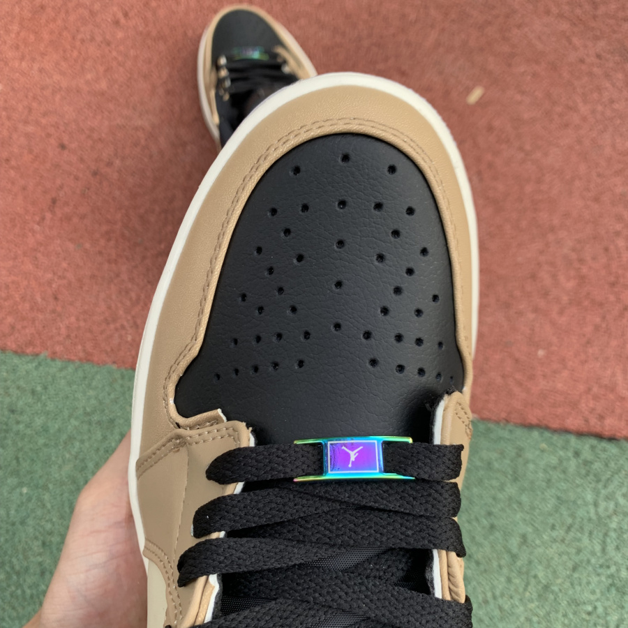 Air Jordan 1 AJ1 Sneaker    AH7389-003 - 