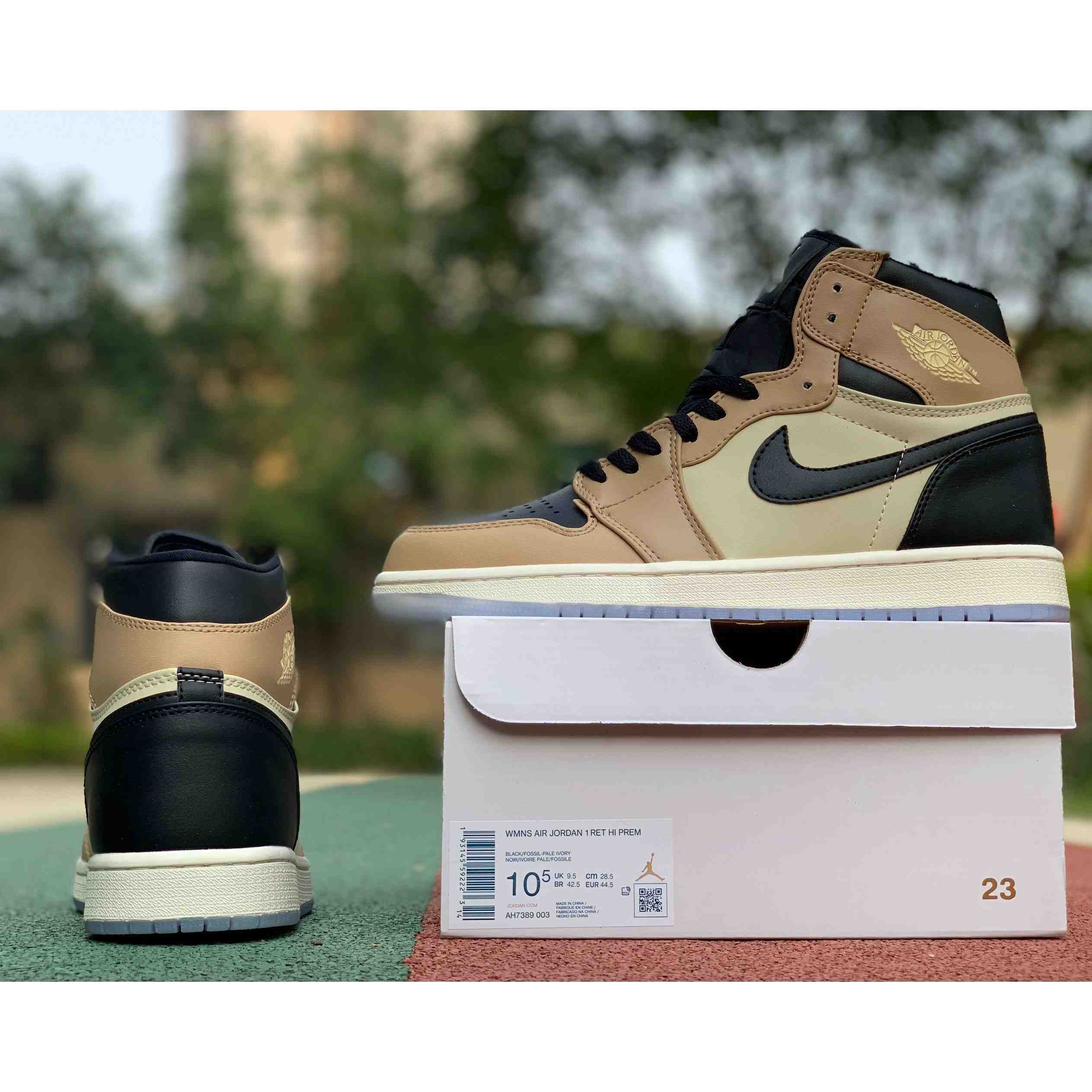 Air Jordan 1 AJ1 Sneaker    AH7389-003 - 