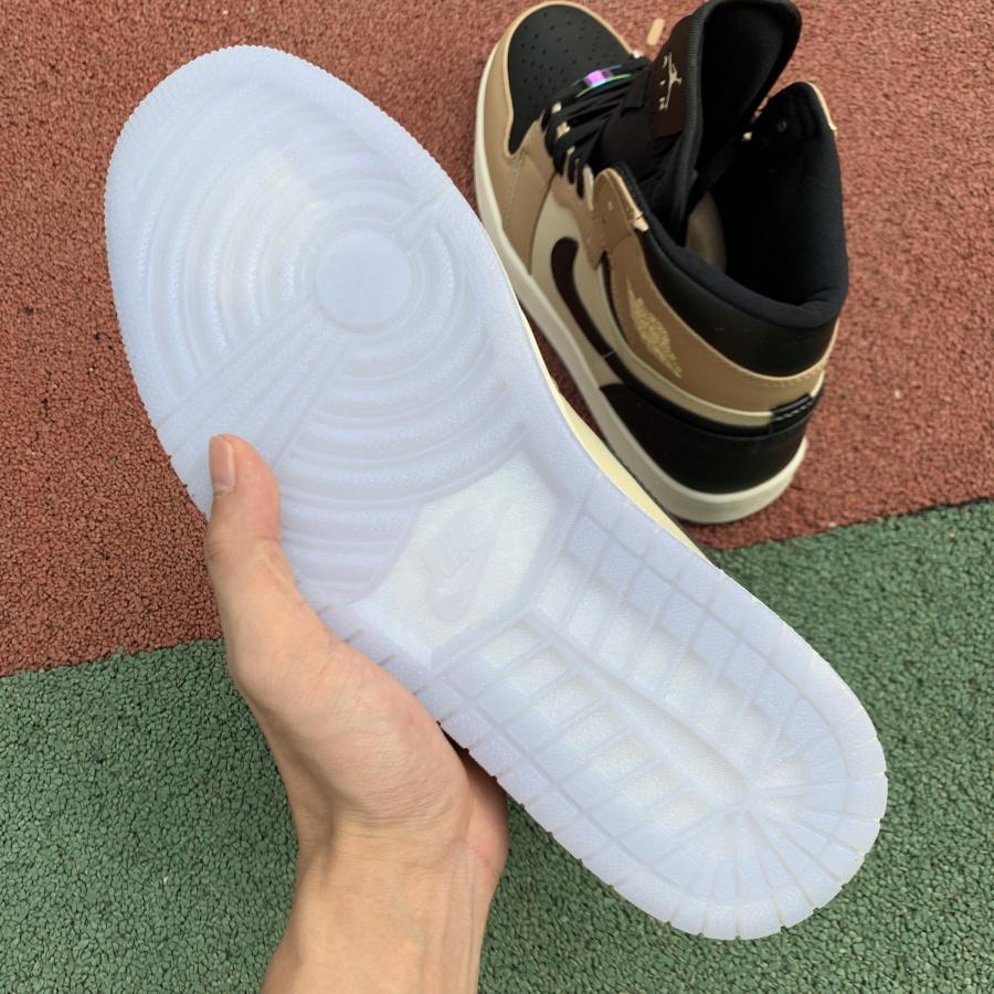 Air Jordan 1 AJ1 Sneaker    AH7389-003 - 