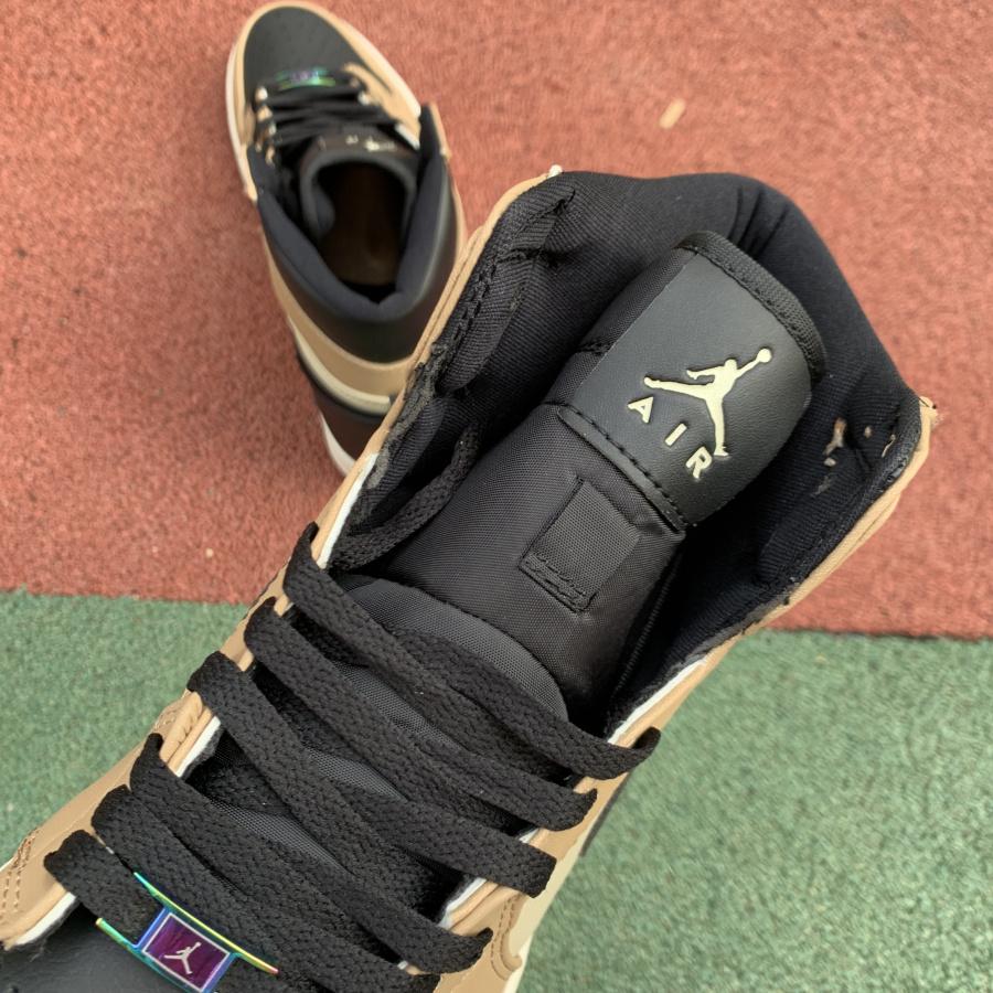 Air Jordan 1 AJ1 Sneaker    AH7389-003 - PerfectKickZ