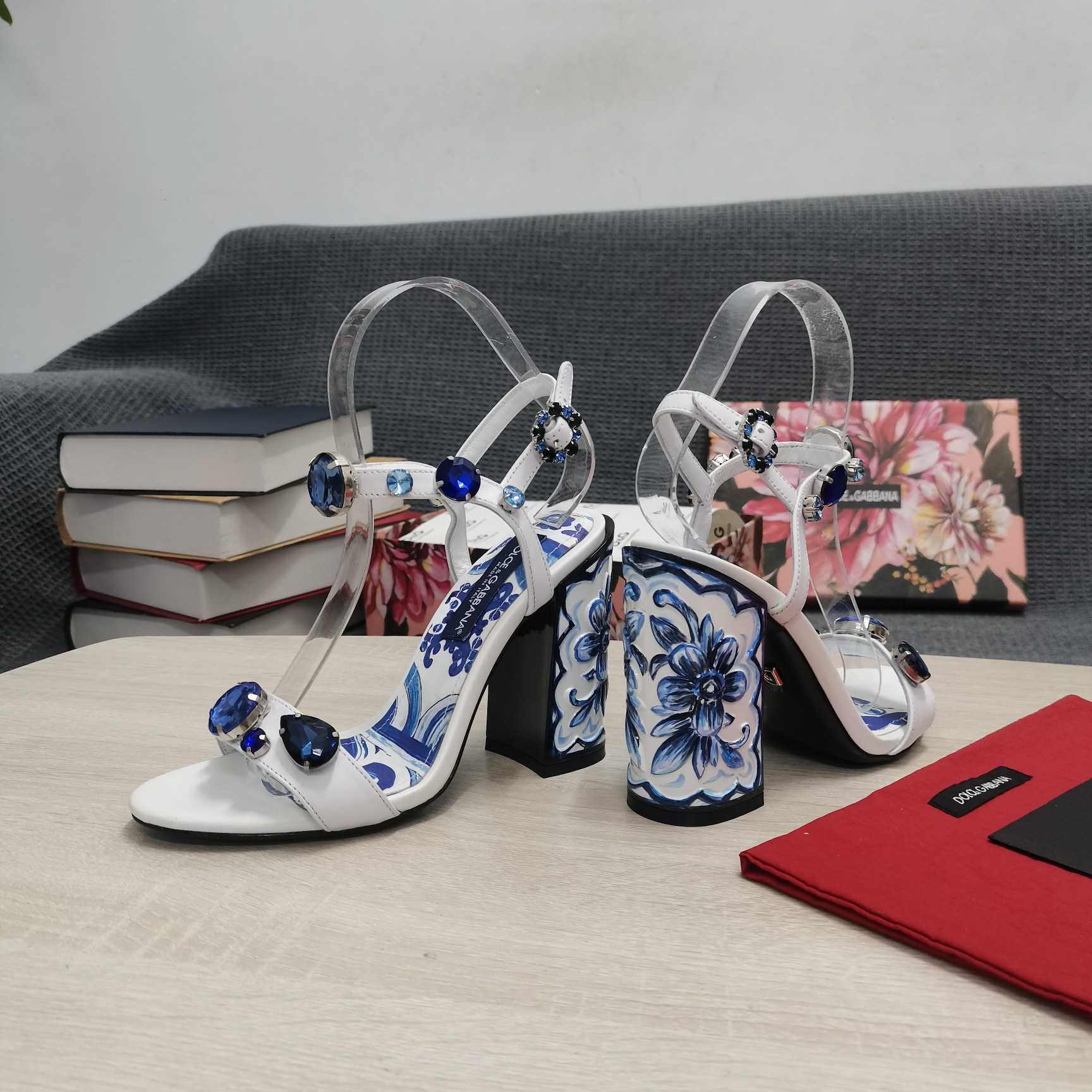Dolce & Gabbana Patent Leather Sandals With Embroidery And Painted Heel - PerfectKickZ