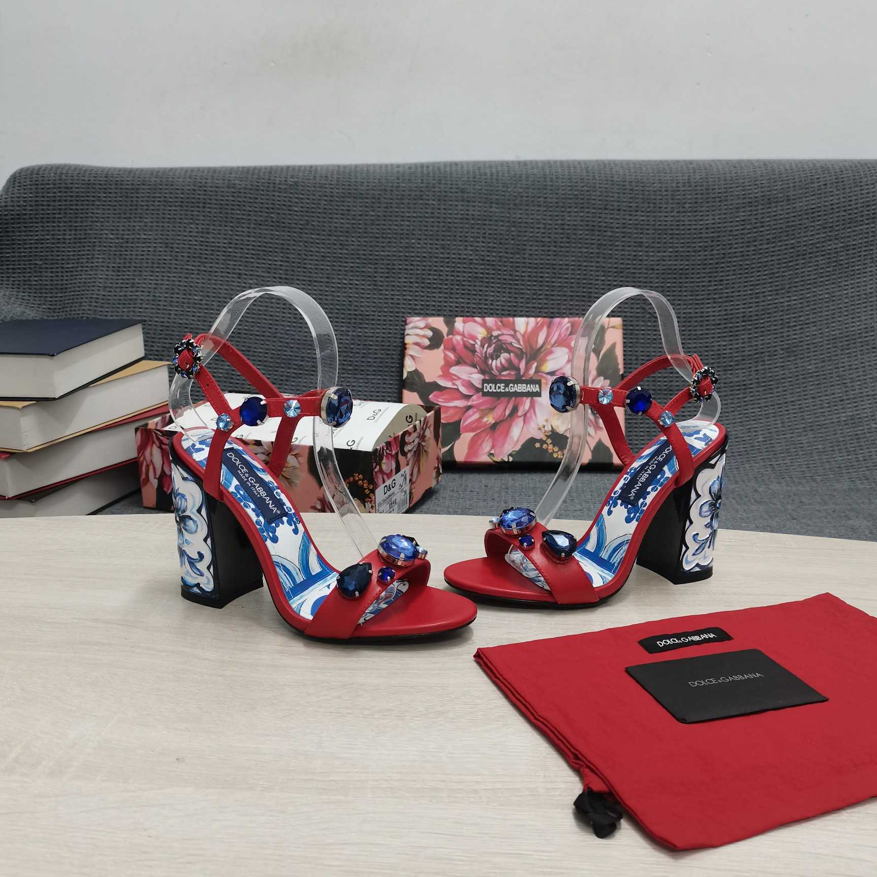Dolce & Gabbana Patent Leather Sandals With Embroidery And Painted Heel - PerfectKickZ