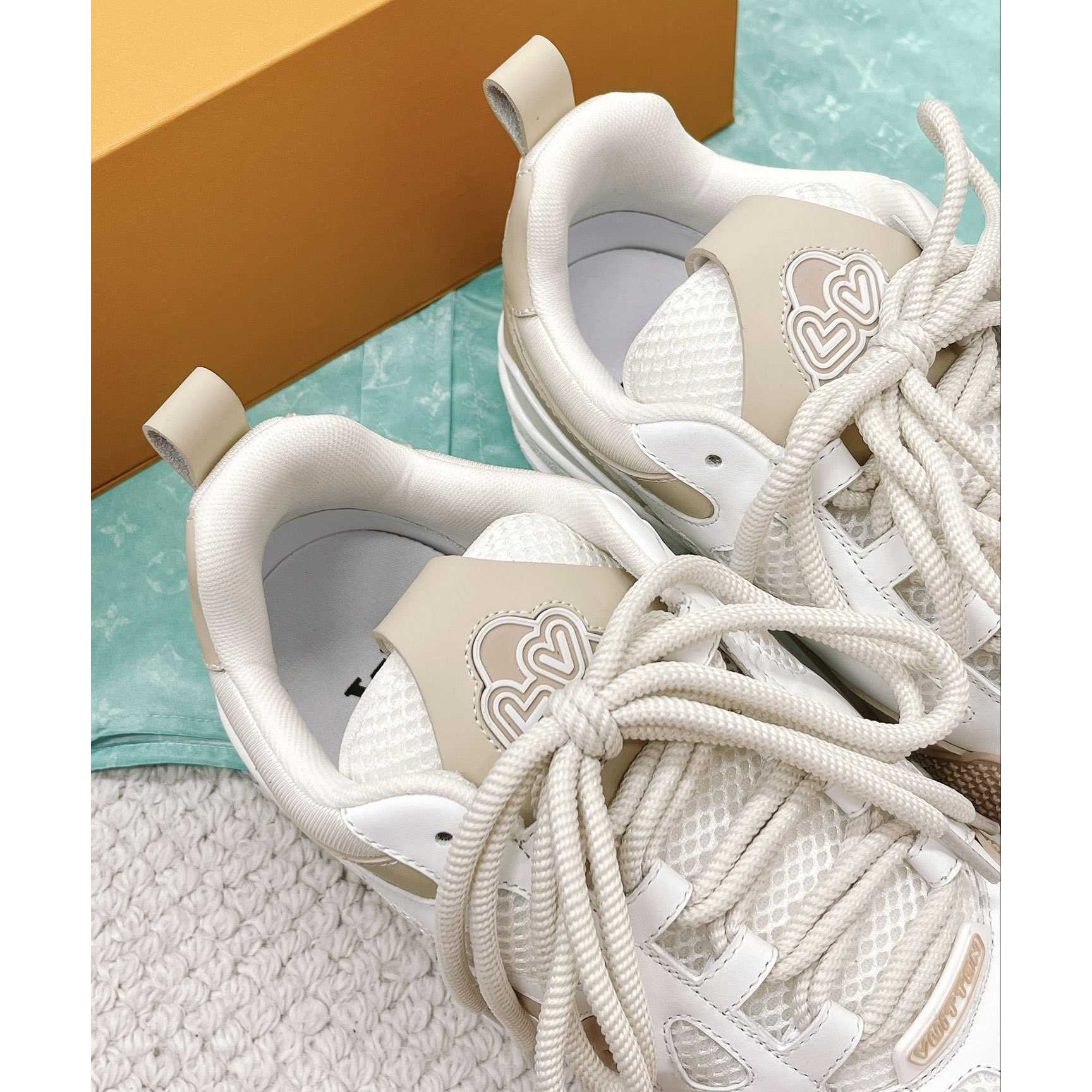 LV Skate Sneaker     - 