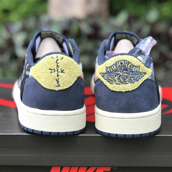 Fragment x Travis Scott x  Air Jordan 1 Low Sneaker  CQ4277-618 - PerfectKickZ