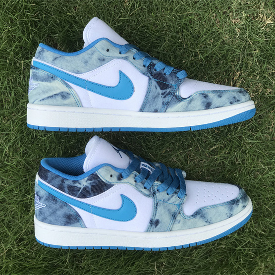 Air Jordan 1 Low "Washed Denim"  Sneaker   DM8947-100 - 