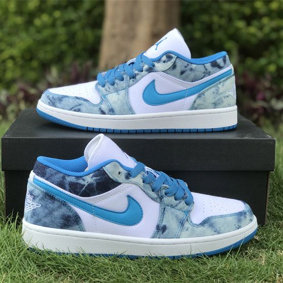 Air Jordan 1 Low "Washed Denim"  Sneaker   DM8947-100 - 