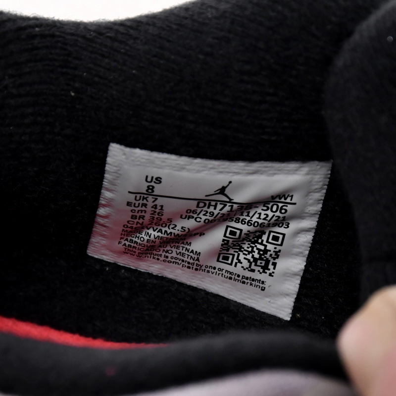 Air Jordan 4 Zen Master Sneakers      DH7138-506 - PerfectKickZ