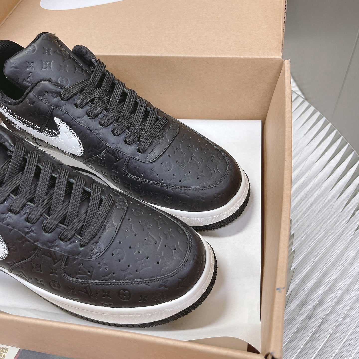 Louis Vuitton x Air Jordan1 Low AJ1 Sneaker - PerfectKickZ
