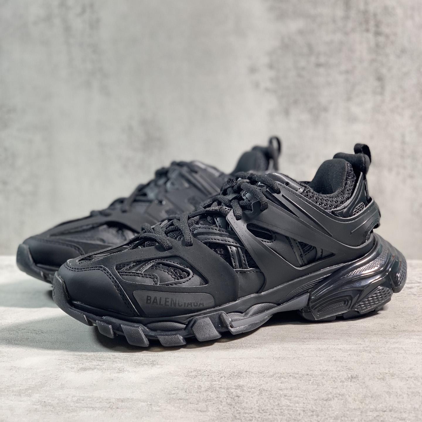 Balenciaga Track Clear Sole Sneaker In Black Mesh And Nylon - PerfectKickZ