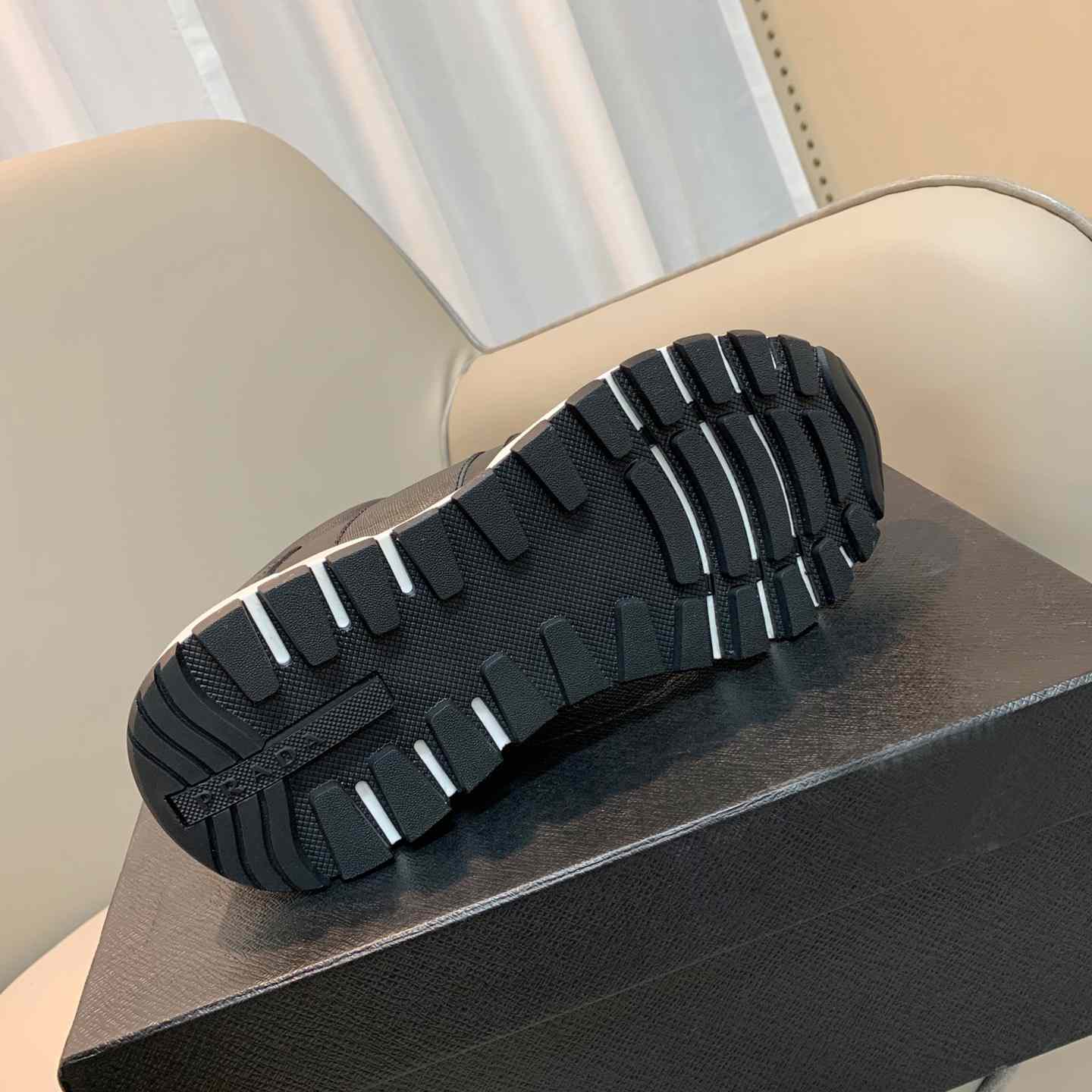 Prada Prax 01 Sneakers - PerfectKickZ